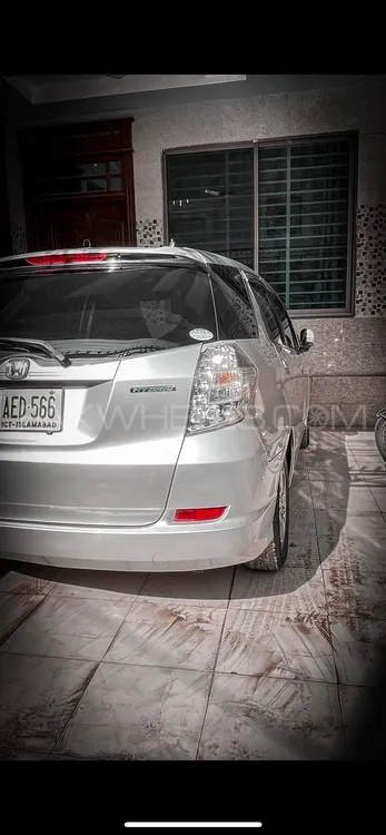 Honda Fit 2013 for Sale in Wah cantt Image-1