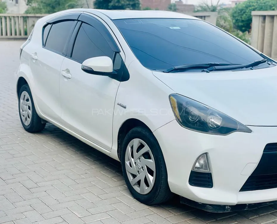 Toyota Aqua 2014 for Sale in Faisalabad Image-1