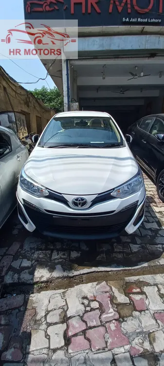 Toyota Yaris Sedan 2023 for Sale in Lahore Image-1