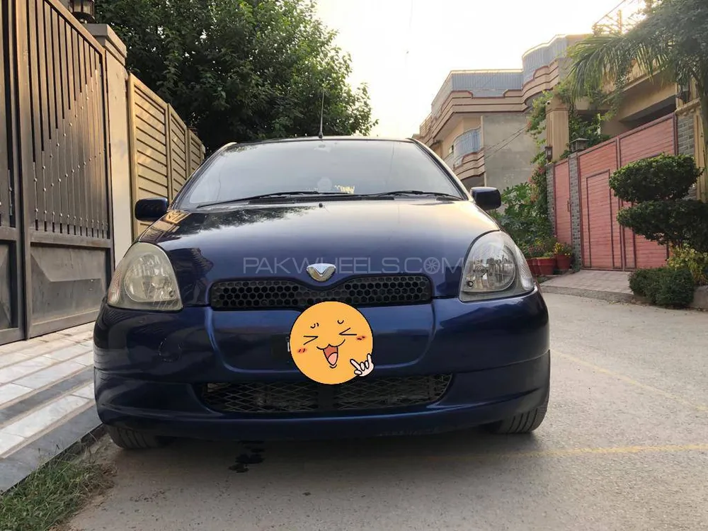 Toyota Vitz 1999 for Sale in Peshawar Image-1