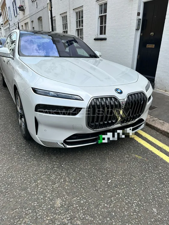 BMW 7 Series 2023 for Sale in Lahore Image-1