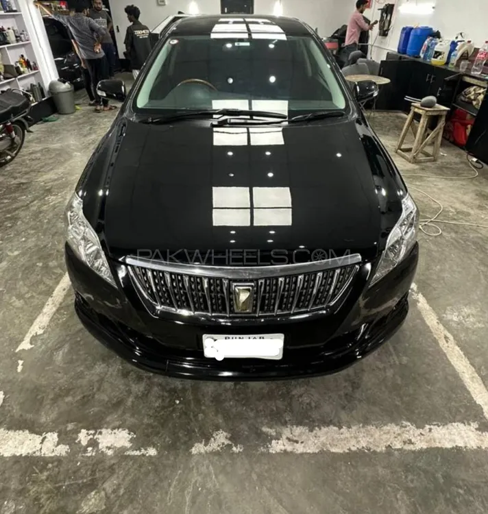 Toyota Premio 2010 for Sale in Lahore Image-1
