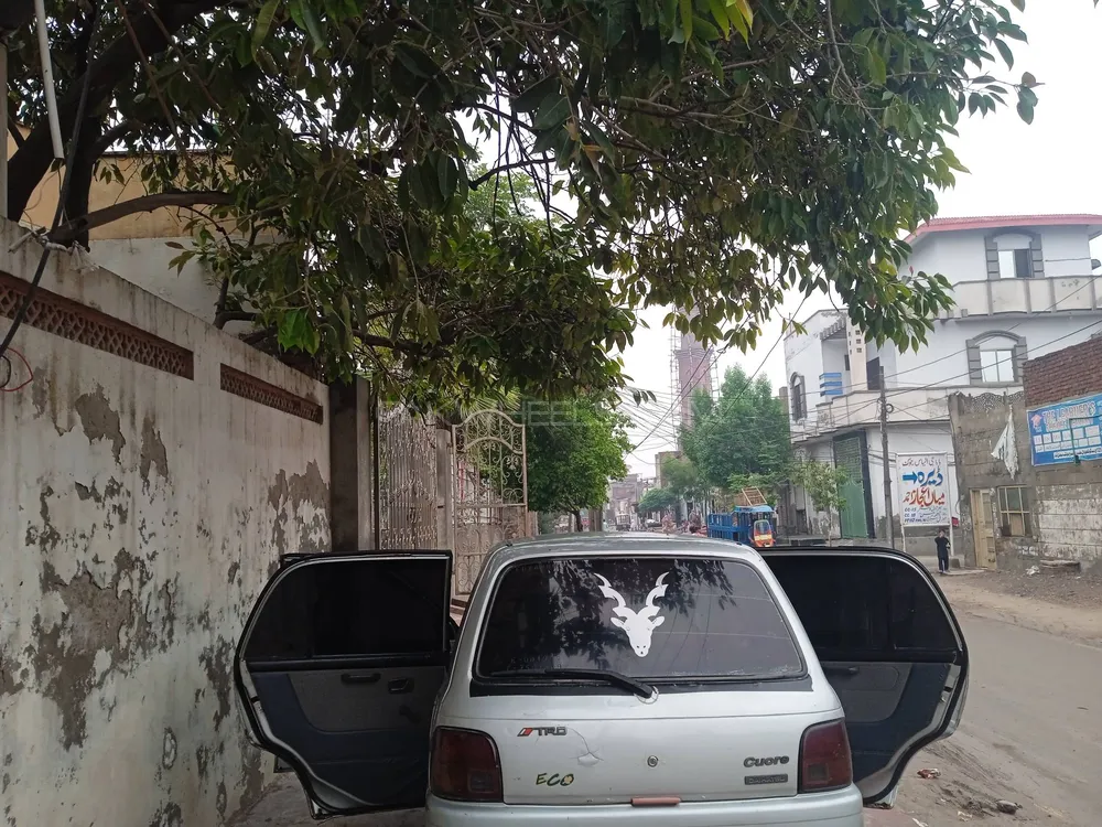 Daihatsu Cuore 2000 for Sale in Faisalabad Image-1