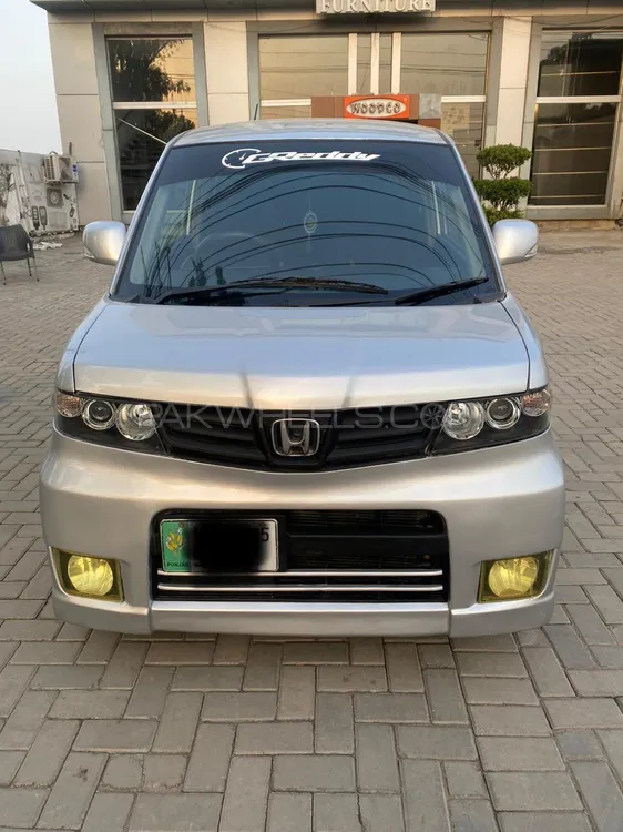 Honda Zest 2011 for Sale in Gujranwala Image-1