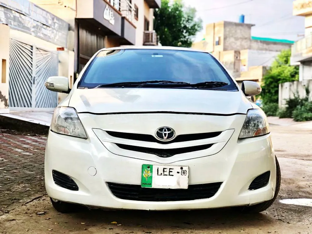 Toyota Belta 2005 for sale in Lahore