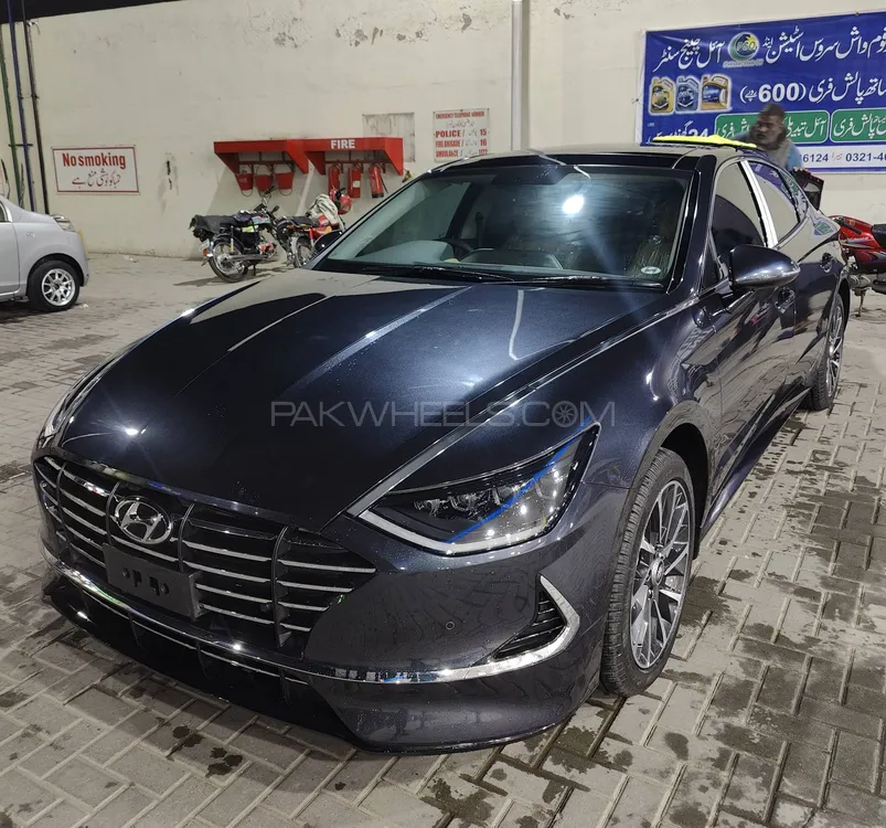 Hyundai Sonata 2.0 2023 for sale in Lahore | PakWheels