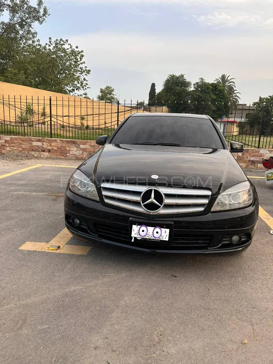 Mercedes Benz C Class 2010 for Sale in Kohat Image-1