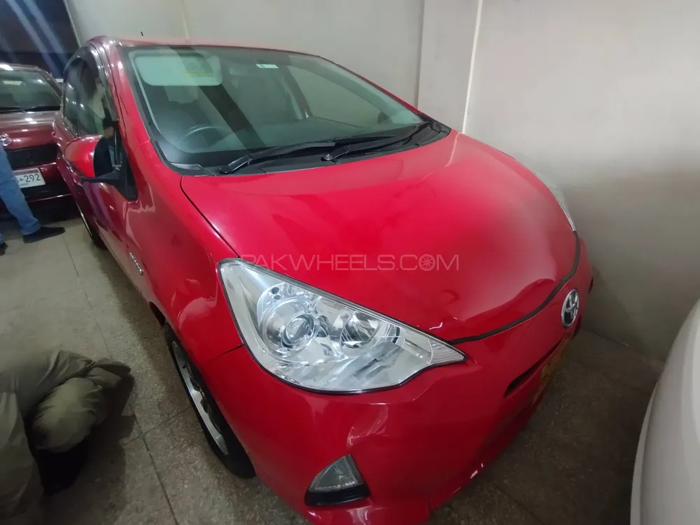 Toyota Aqua 2014 for Sale in Karachi Image-1