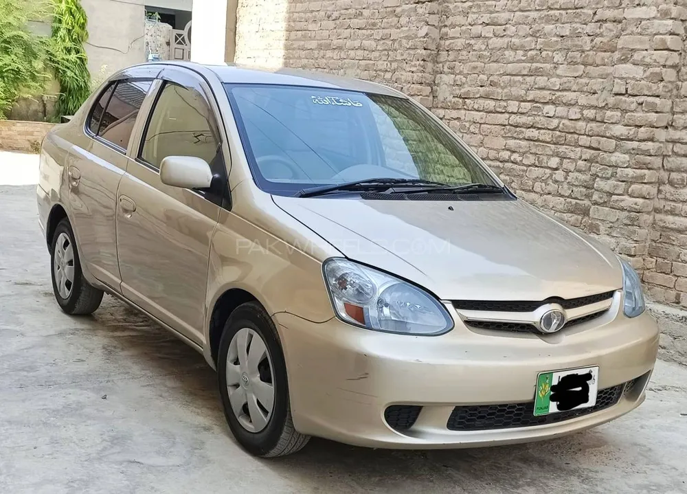 Toyota Platz 2003 for Sale in Peshawar Image-1