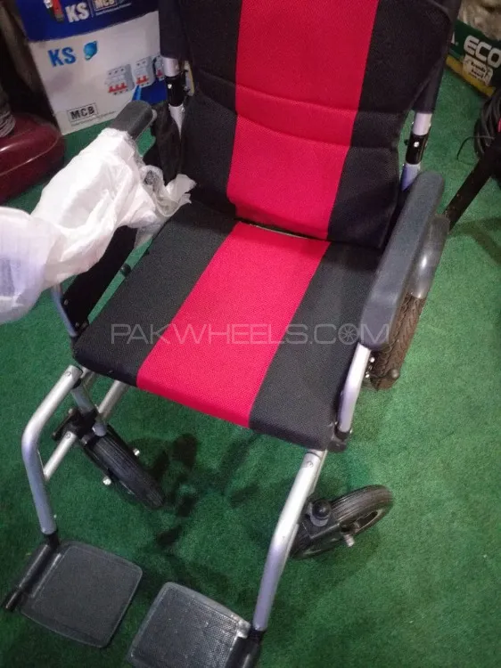 Electronic wheelchair Image-1