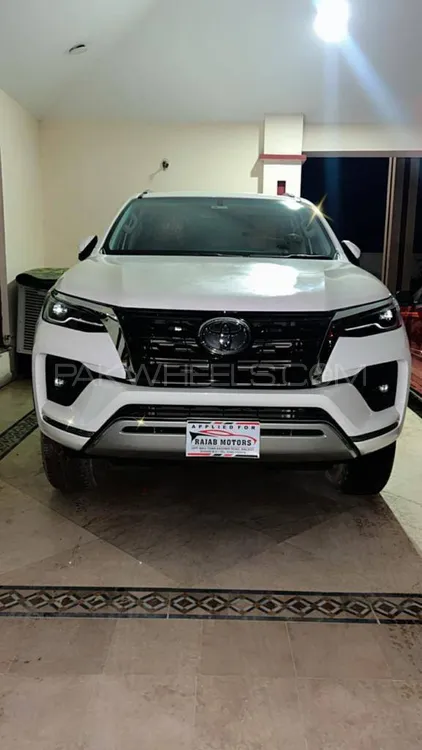 Toyota Fortuner 2022 for Sale in Sialkot Image-1