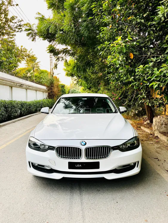 BMW 3 Series 2013 for Sale in Faisalabad Image-1