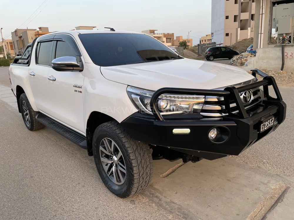 Toyota Hilux 2019 for Sale in Karachi Image-1
