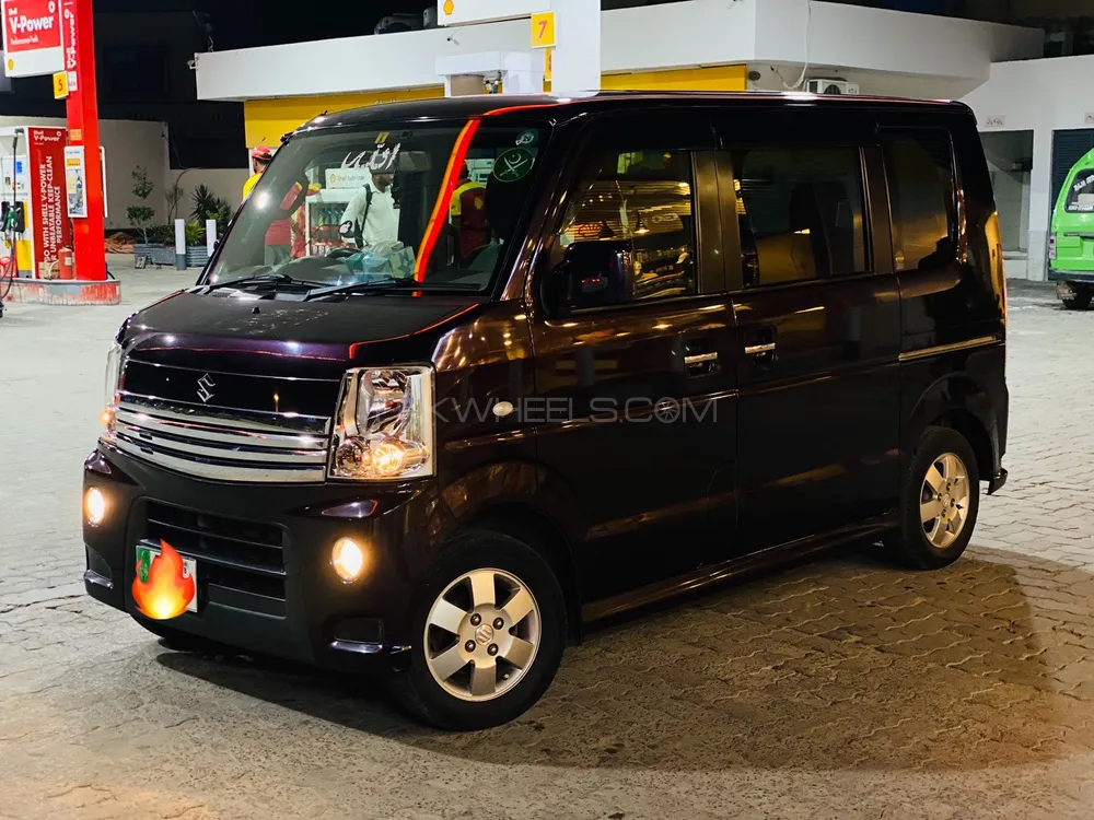 Suzuki Every Wagon 2018 for Sale in Kallar Saddiyian Image-1