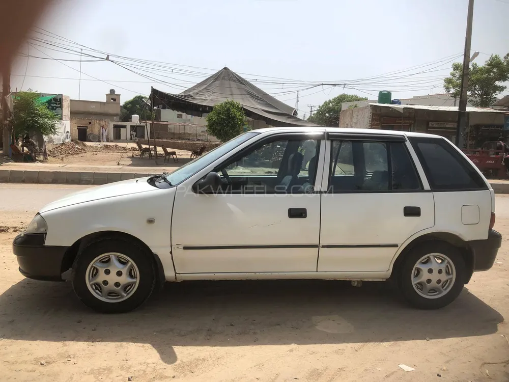 Suzuki Cultus 2005 for Sale in Okara Image-1