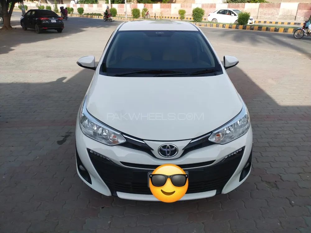 ٹویوٹا یارس سیڈان 2022 for Sale in بہاولپور Image-1