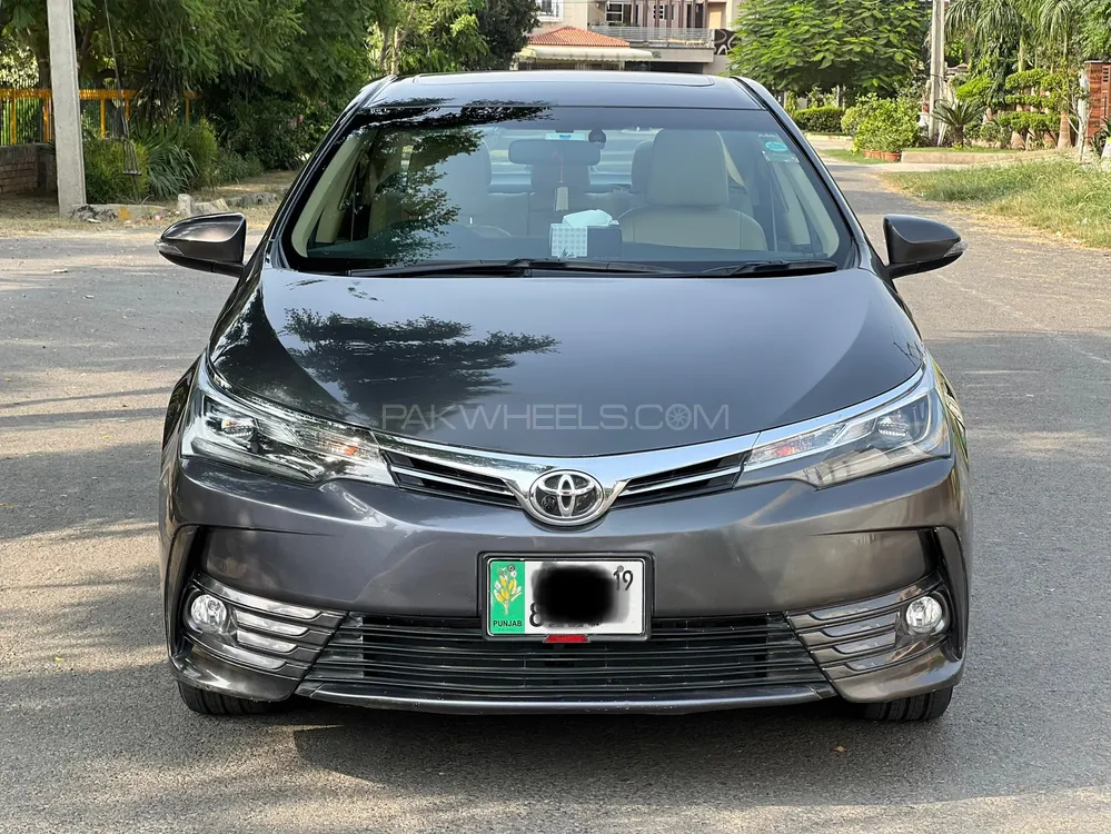 Toyota Corolla 2019 for Sale in Lahore Image-1