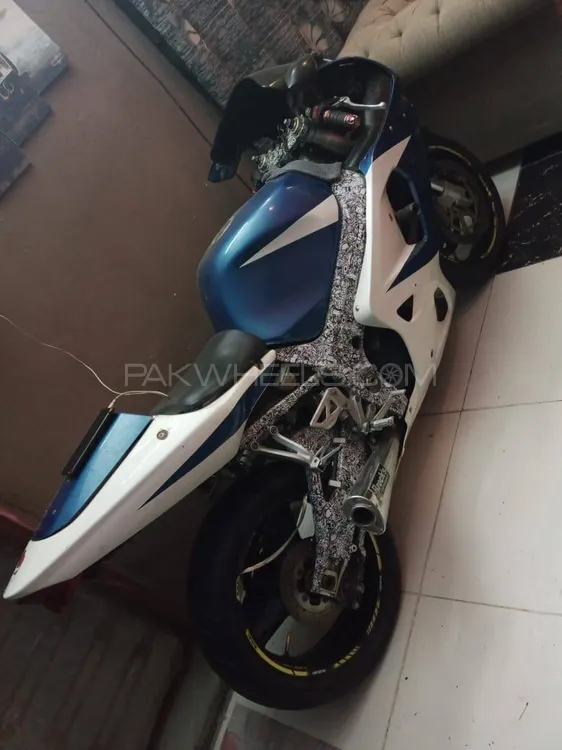 Suzuki GSX-R1000 2005 for Sale Image-1