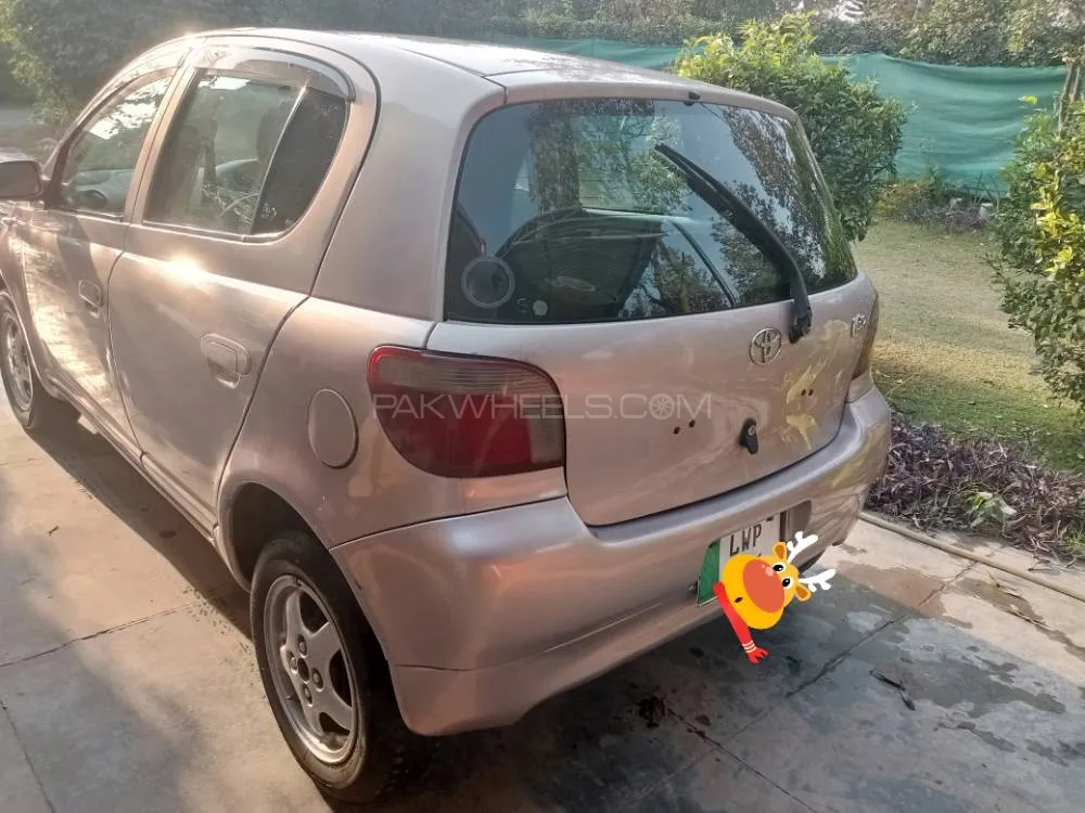 Toyota Vitz 1999 for Sale in Peshawar Image-1