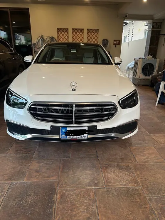 Mercedes Benz E Class 2022 for Sale in Lahore Image-1