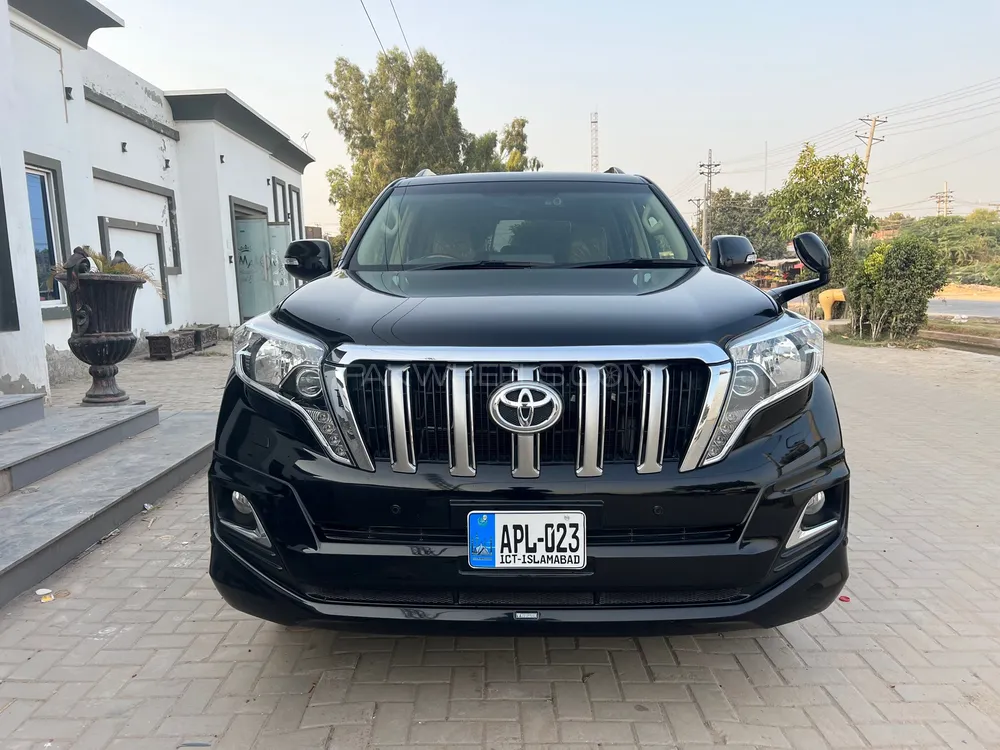 Toyota Prado 2017 for Sale in Faisalabad Image-1