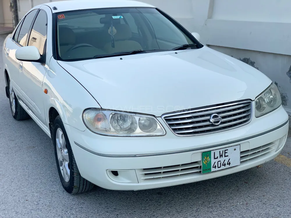 Nissan Sunny 2006 for Sale in Nowshera Image-1