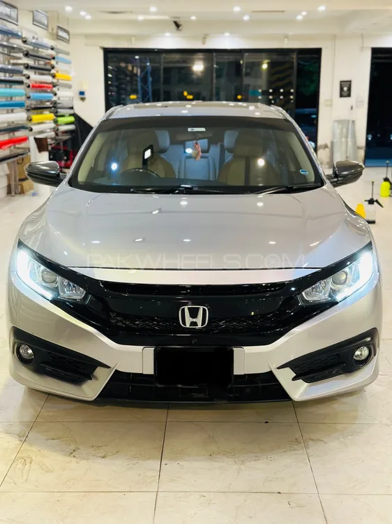 Honda Civic 2019 for Sale in Lahore Image-1