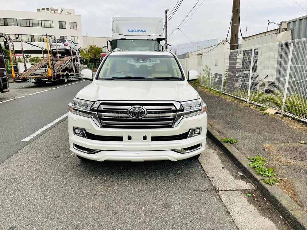 Toyota Land Cruiser 2017 for Sale in Sialkot Image-1