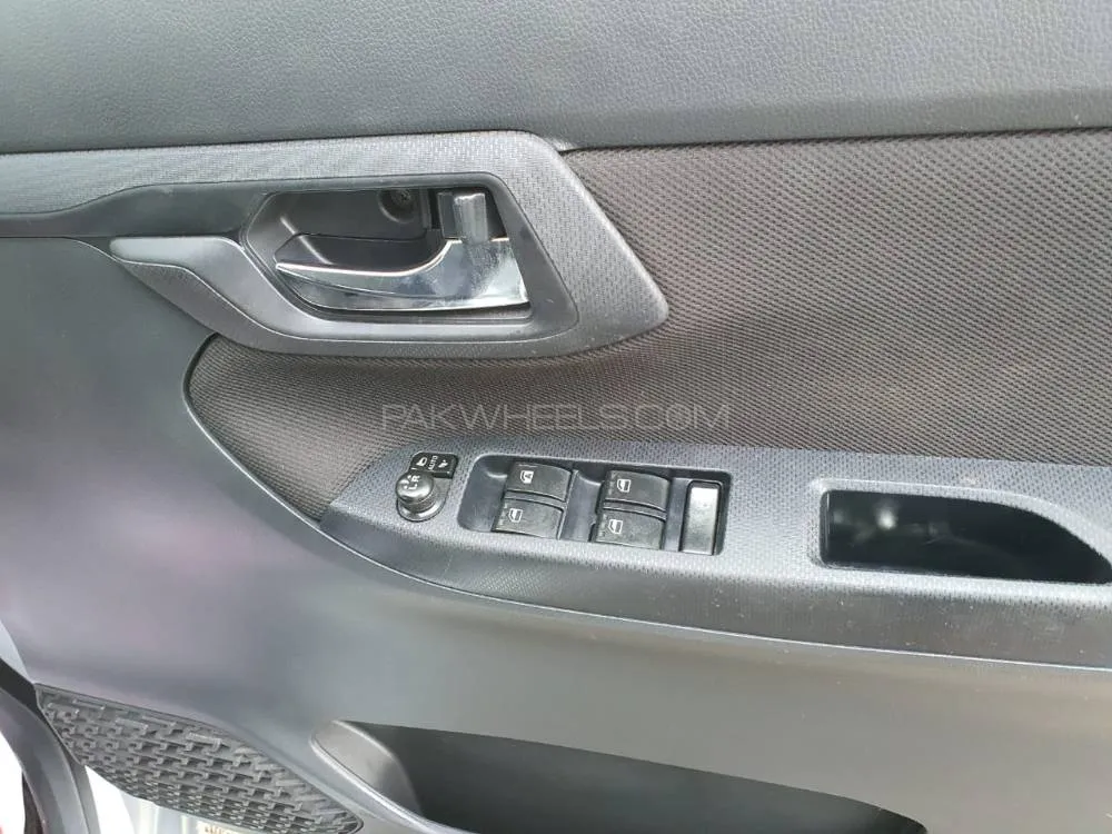 Daihatsu Move 2019 for Sale in Lahore Image-1