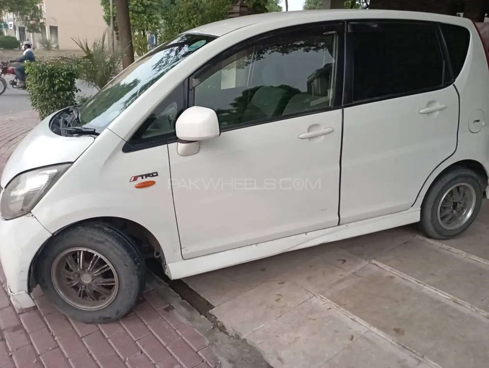 Daihatsu Move 2007 for Sale in Lahore Image-1