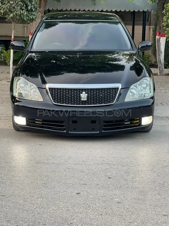 Toyota Crown 2004 for Sale in Rawalpindi Image-1