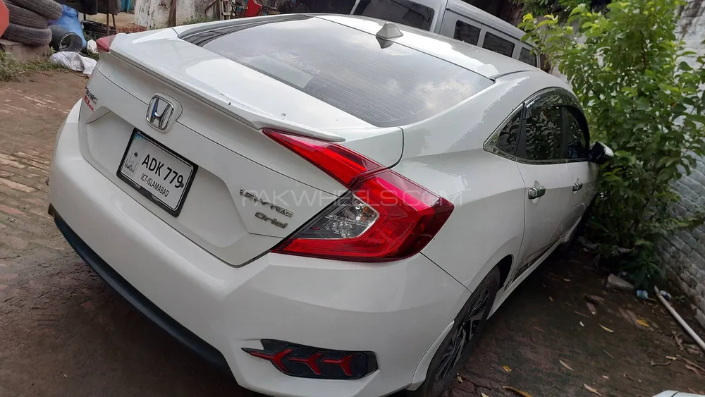 Honda Civic 2016 for Sale in Daska Image-1