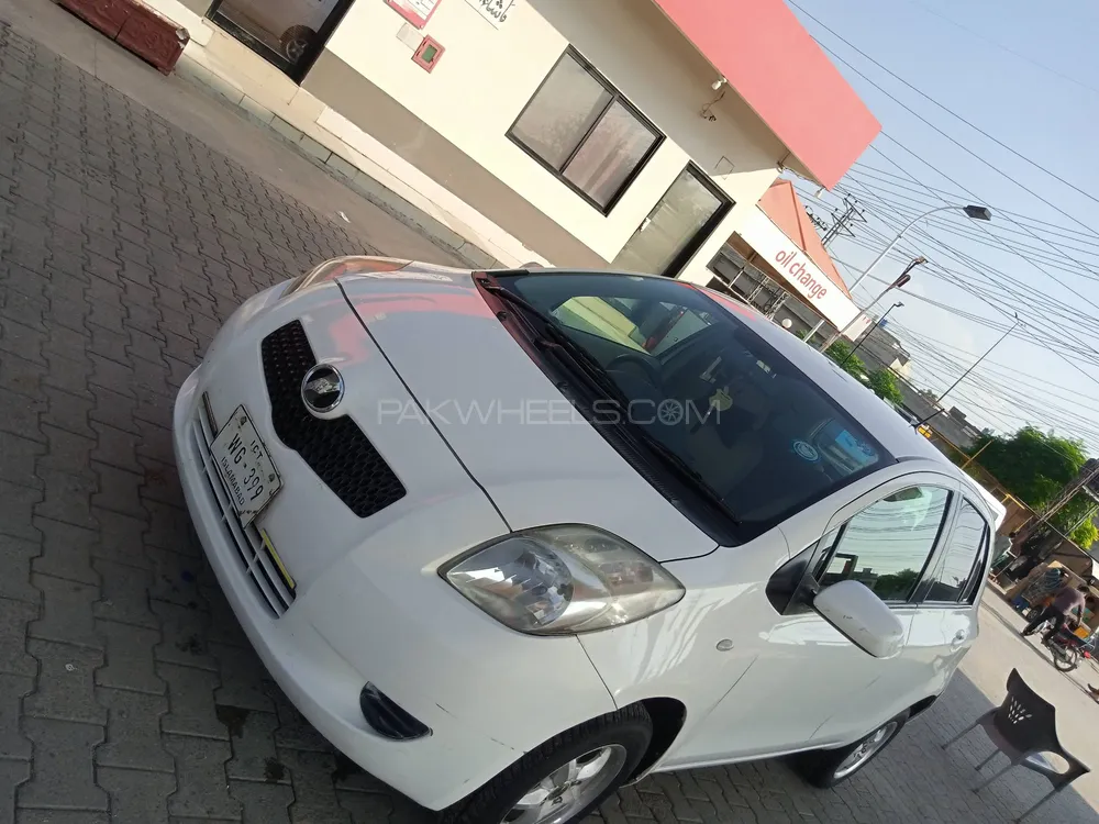 Toyota Vitz 2007 for Sale in Islamabad Image-1