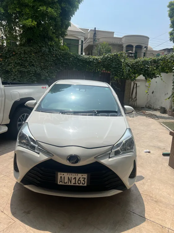 Toyota Vitz 2019 for Sale in Gujranwala Image-1