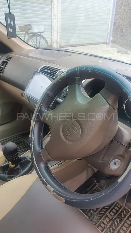 Honda Civic 2004 for Sale in Gujranwala Image-1