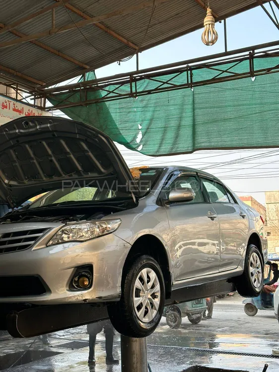 Toyota Corolla 2012 for Sale in Peshawar Image-1