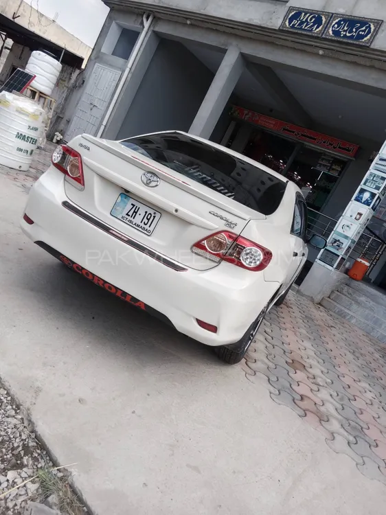 Toyota Corolla 2013 for Sale in Attock Image-1