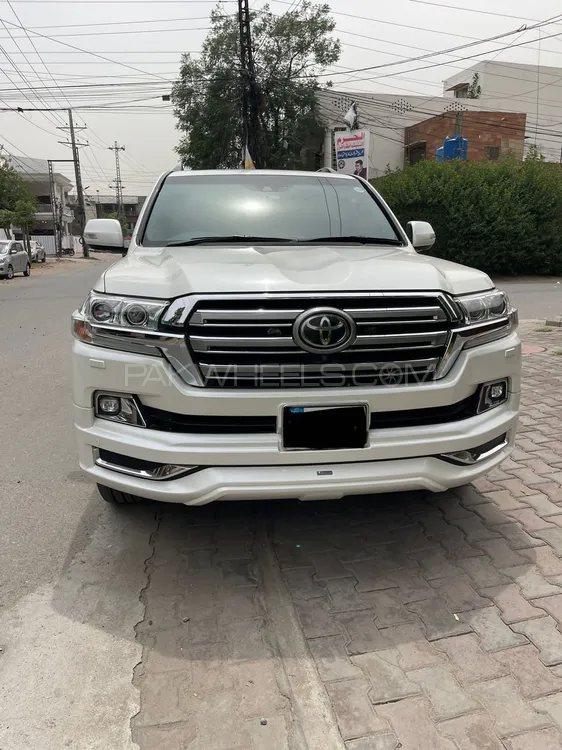 Toyota Land Cruiser 2016 for Sale in Islamabad Image-1