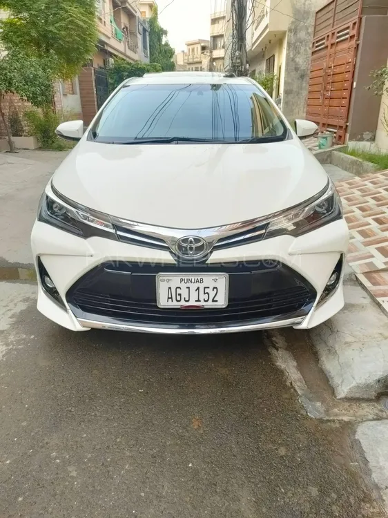 Toyota Corolla 2021 for Sale in Lahore Image-1