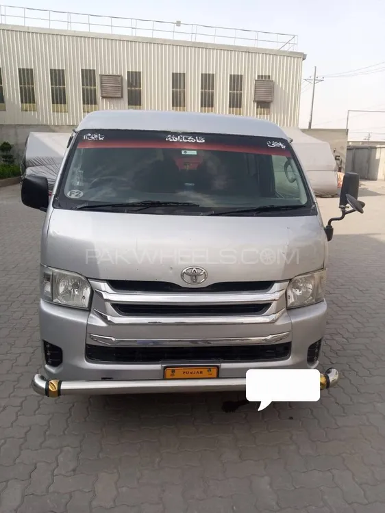 Toyota Hiace 2014 for Sale in Lahore Image-1