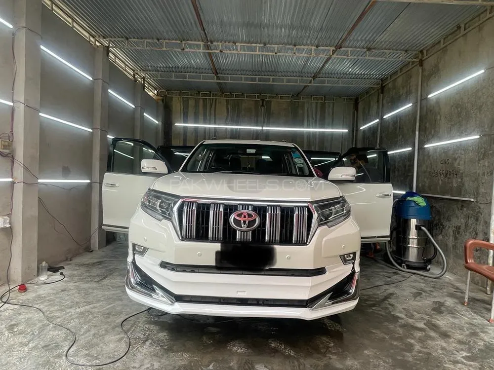 Toyota Prado 2011 for Sale in Gujrat Image-1