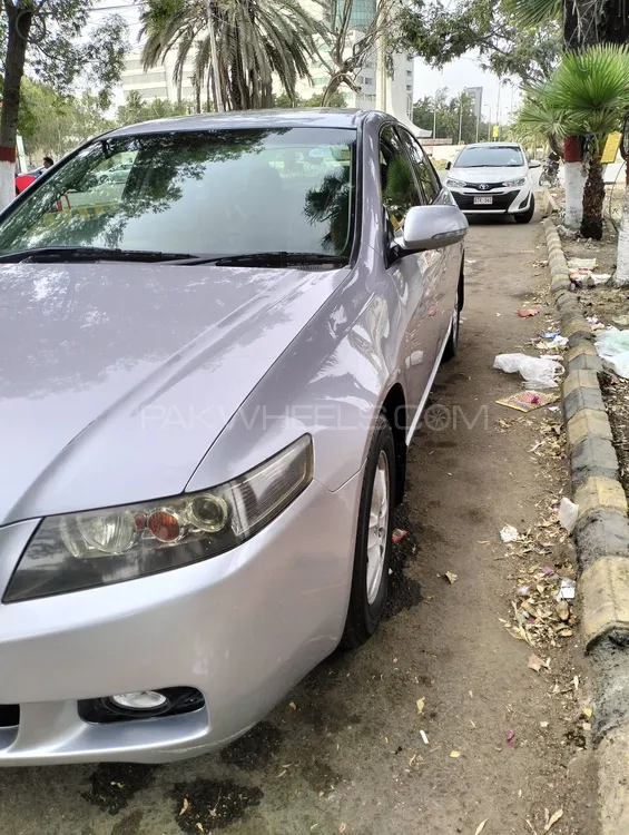 Honda Accord 2004 for Sale in Karachi Image-1