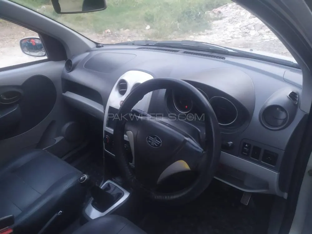 FAW V2 2015 for Sale in Faisalabad Image-1