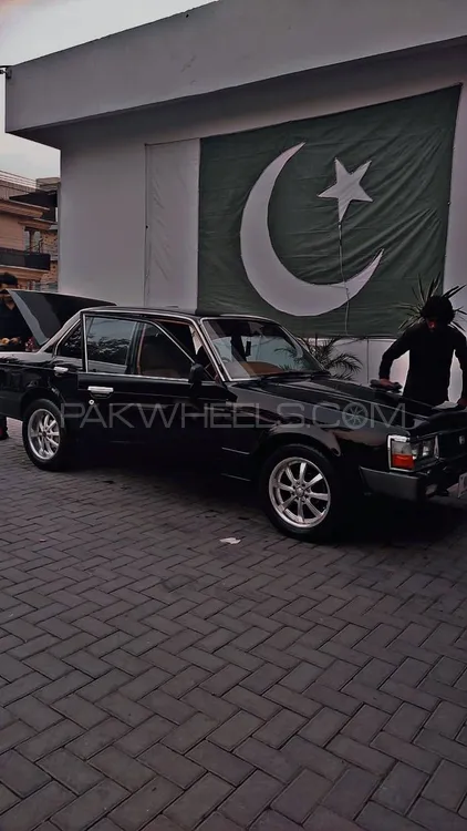 Toyota Corona 1981 for Sale in Islamabad Image-1