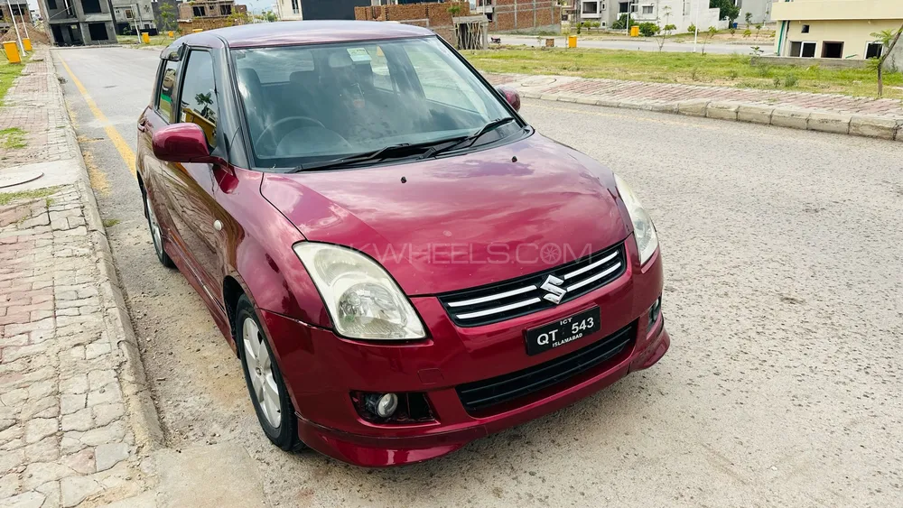 Suzuki Swift 2010 for Sale in Islamabad Image-1