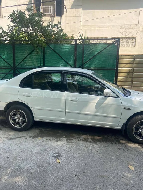 Honda Civic 2004 for Sale in Lahore Image-1