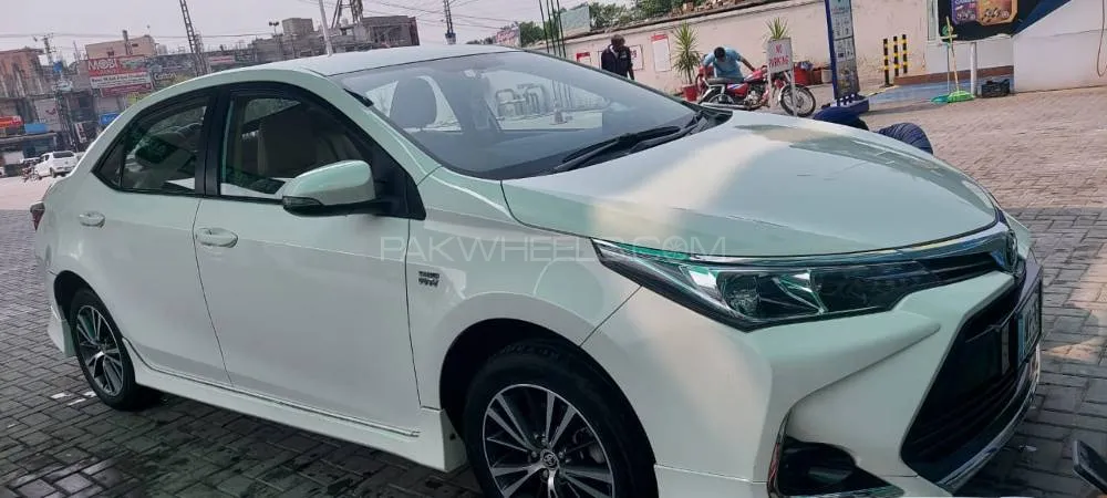 Toyota Corolla 2021 for Sale in Islamabad Image-1