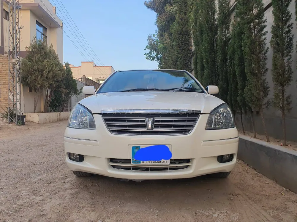 Toyota Premio 2004 for Sale in Peshawar Image-1