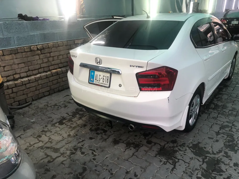 Honda City 2018 for Sale in Islamabad Image-1