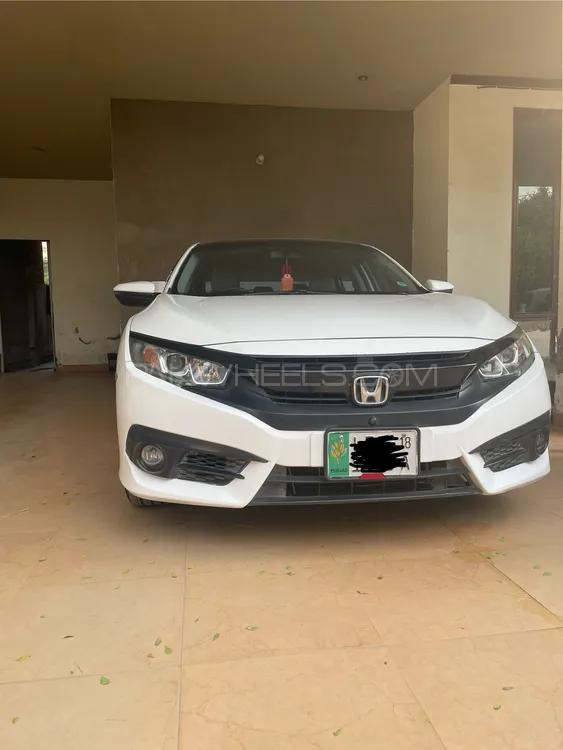 Honda Civic 2018 for Sale in Lahore Image-1